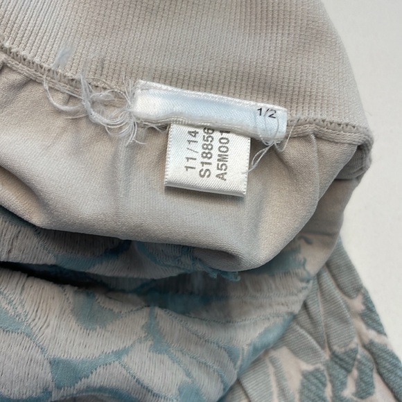 Adidas Stella McCartney leggings. - Picture 5 of 5